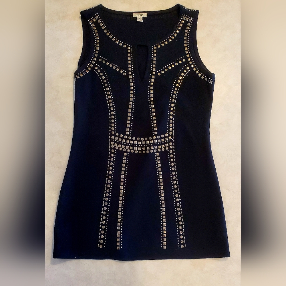 Cache black size medium sleeveless top with metal details
